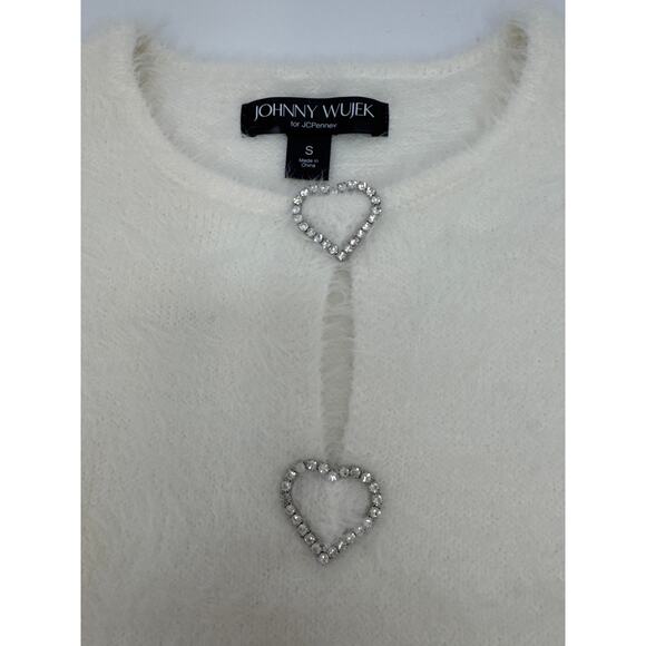 JCPenny Juniors Fuzzy Knit Top Small Cream Rhinestone Heart Closure NEW - Picture 5 of 6